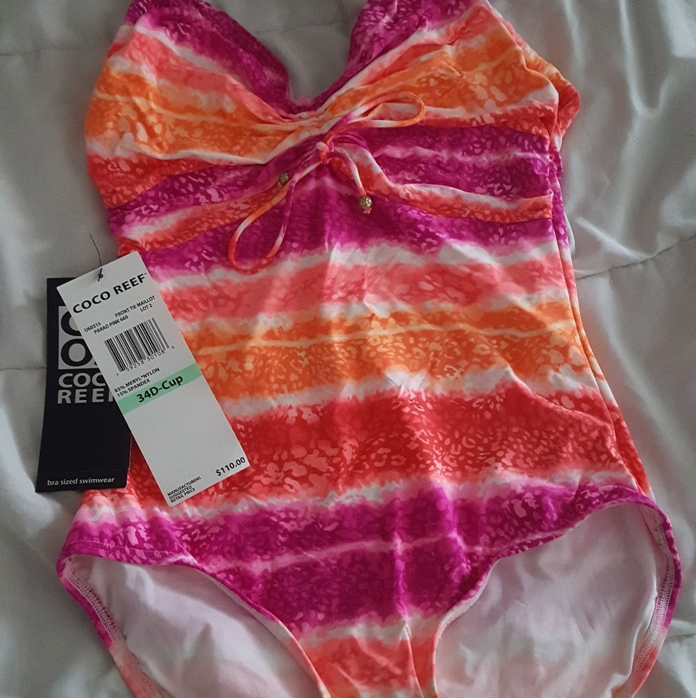 Swim suit